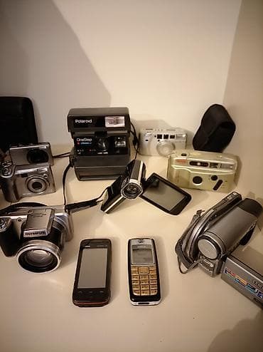 Фотоаппараты: Kolleksiya: retro foto/video texnika və klassik mobil telefonlar - — 1