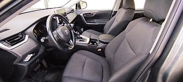 rio 1 5: Toyota RAV4: 2 l | 2019 il Van/Minivan — 5