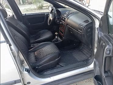 baqaj dam: Opel Astra: 2 l | 1998 il 280000 km Universal — 6