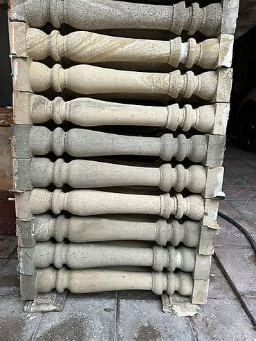 daş kubik: Təbii daş balyustrlar (balyustrada dirəkləri) - Material: təbii daş — 1