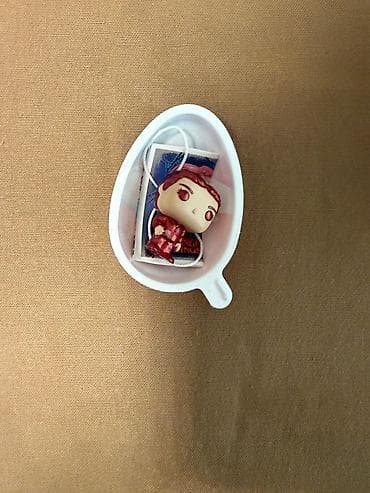 CD, DVD disklər və kassetlər: Məhsul: Stranger Things mini fiqurları (yumurta tipli kapsulda) - — 1