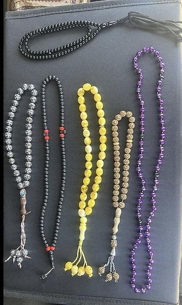 Məhsul: Muncuq təsbeh dəsti (6 ədəd) Təsvir: - Çeşidli material və