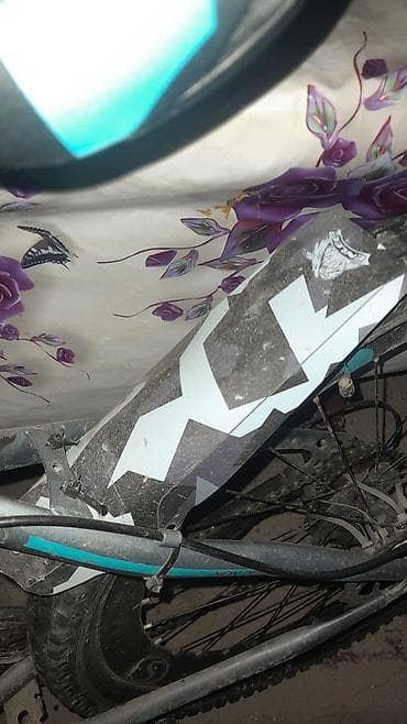 İdman velosipedləri: Salam velo üstündəku rul+gribs+krlo satılır 3 bir yerdə 25m tek tek de — 2