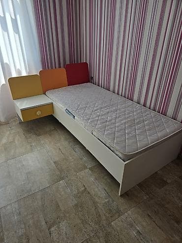 Ev və bağ: Uşaq/yeni yetmə otağı üçün tam mebel dəsti Komplekt tərkibi: - Tək — 1
