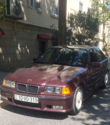 BMW 3 Seriyası (E36) sedan - Kuzov: 4 qapılı sedan
