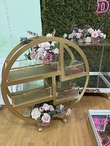 islenmis dolab satilir: 2 defe xeyir iwde istifade esilib. bahali xoncalardir. 9 ededdir 700 — 4