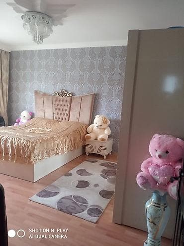 15 yaş iş: 4 otaqlı, 4 kv. m, Orta təmir — 4