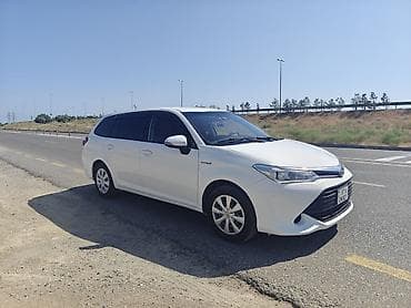 byd disk teker: Toyota Corolla Fielder Hybrid, ağ rəng, universal (wagon) kuzov — 2