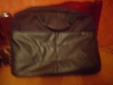 işlənmiş noutbuklar kreditlə: Noutbuk – 15.6" ekran, tam ölçülü klaviatura və geniş touchpad — 5