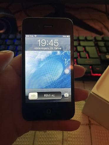 3gs displeyi iphone: IPhone 4, Qara — 5