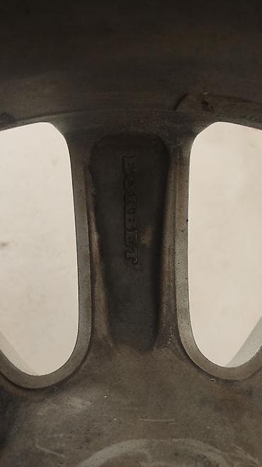 sin ve diskler: Borbet yüngül lehimli disk və şin dəsti - Marka/model: BORBET (Made — 4