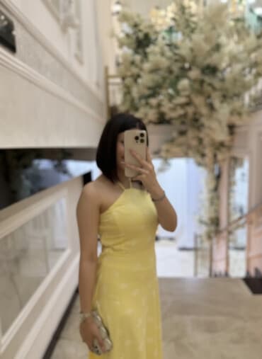 Sarı rəngdə, yüngül və zərif yay maxi donu - Rəng: açıq sarı - Naxış