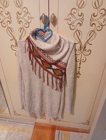 Qadın geyimləri dəsti 1) Uzun bölməli böyük yaxalıqla krem rəngli lalafo.az -da Qadın geyimləri dəsti 1) Uzun bölməli böyük yaxalıqla krem rəngli