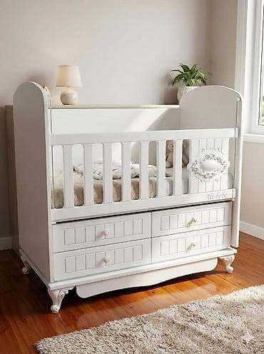 Oğlan və qız üçün, İşlənmiş, Dördbucaq, Beşik, Dəst ilə, Matrassız, Yellənmə mexanizm ilə