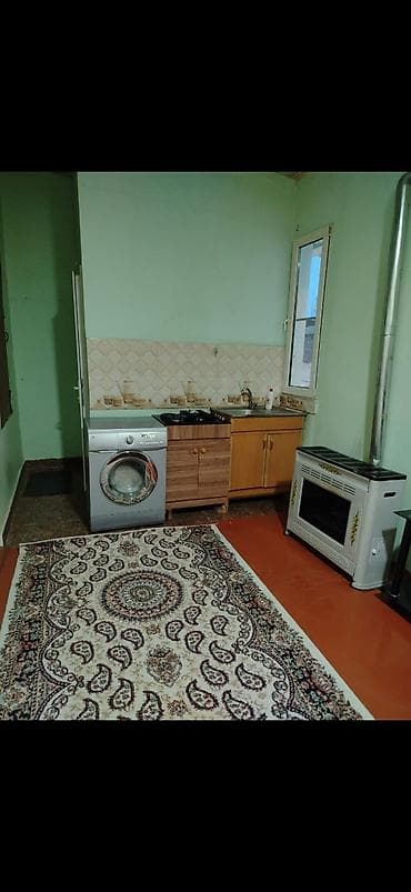 kitap refi: İkinəfərlik çarpayı, Dolab — 9