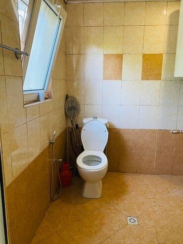 elmlerde 1 otaqli evlerin qiymeti: Bakı, 3 otaqlı, Köhnə tikili, m. Neftçilər, 80 kv. m — 9