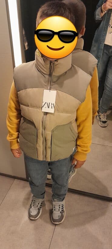 детские вещи куртки: Zara kids brendidi.Cox az geyilib.Unvan bayil qesebesi — 1