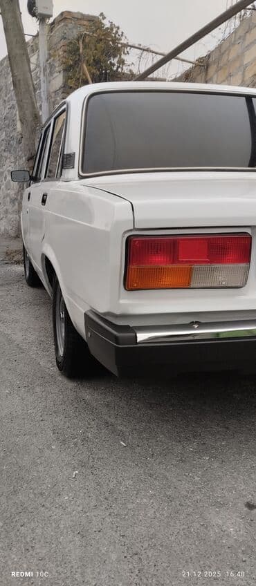 kia ölüxana bakı: VAZ (LADA) 2107: 0.6 l | 1984 il 48000 km Sedan — 5