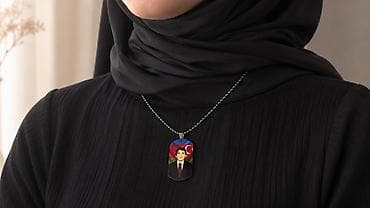 Şəxsi fotolu medalion boyunbağı - Material: parıldayan metal lövhəcik