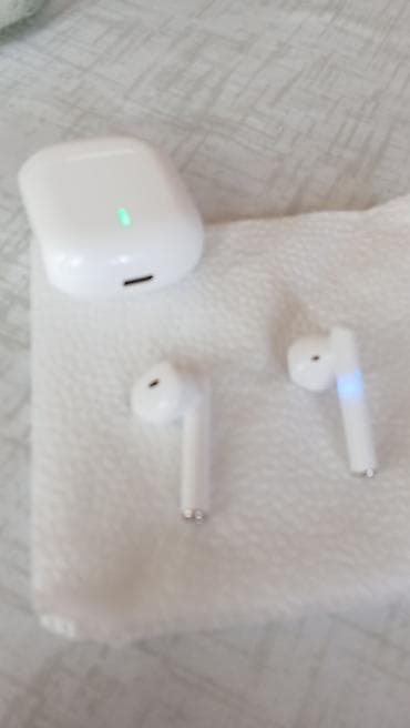 bluetooth mause: Bluetooth qulaqcıq az işlənib, tam işləkdir. Nizami Metrosuna — 3