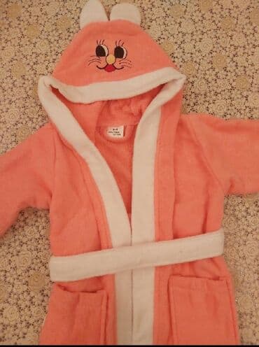 hamam xalatı türkçe: 2_4yas usaq hamam xalati satilir.cox gozel rengi var.nar çiçeyi — 2