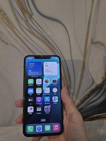 Видеоигры и приставки: IPhone 11 Pro Max, 256 ГБ, Золотой, Гарантия, Беспроводная зарядка, Face ID — 6