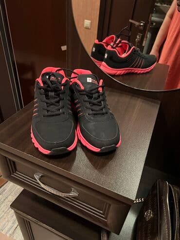 platforma qadın krossovkaları: Ölçü: 40, rəng - Qara, Yeni — 2