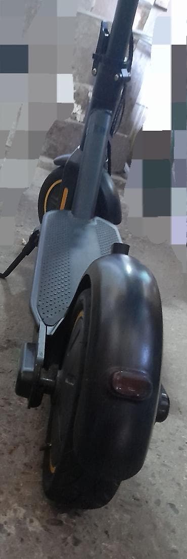 Elekdirikli sktoor 3 isqorisi var maxsumum 60nan gedir 1 ci skoris 25 — 6