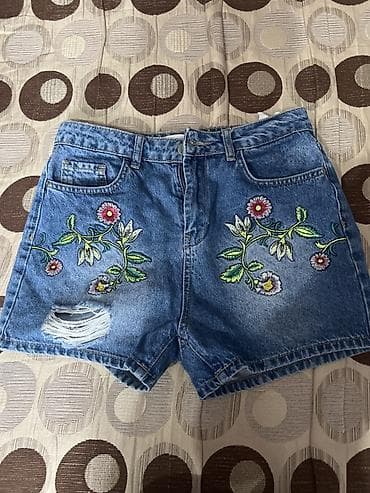Satiram Jeans Şortlar, Ölçü M, yaxşı Vəziyyətdə, Qiymət 10 Manat