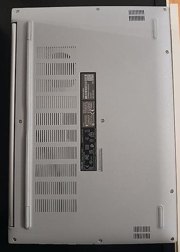 noutbuklar asus: İşlənmiş ASUS Vivobook, 16 ", Intel Core i3, 512 GB, Ödənişli çatdırılma — 4