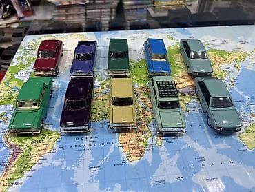 Sovet avtomobillərinin metal kolleksiya modelləri dəsti.Moskvich Masin