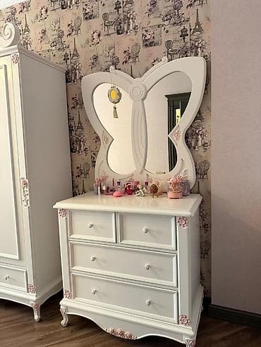 pencere toru: Qız üçün, Təknəfərlik çarpayı — 2