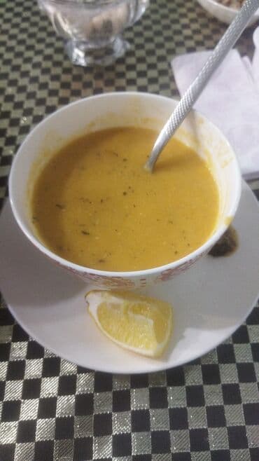 Salam. Binə savxoz da yerləşən. Restorana peşəkar Aşbax tələb olnur