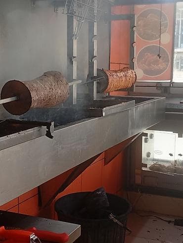 is quruplari: Aşpaz tələb olunur, Dönərçi, 30-45 yaş, 3-5 illik təcrübə — 1