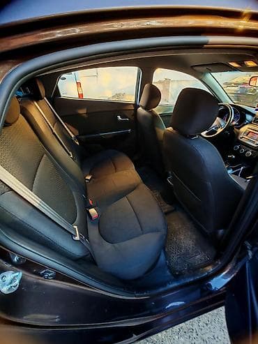 opel vectra 2000: Kia Rio: 1.4 l | 2015 il Sedan — 8