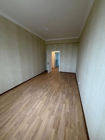 kiraye menzil: Bineqedide azadliq metrosuna yaxin 5/1 mertebesinde 3 otaqli eşiyasiz — 8