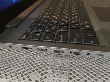 hp elitebook 8560p fiyat: Lenovo noutbuk Texniki göstəricilər: - Prosessor: Intel Core i3-8145U — 2