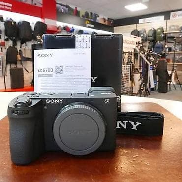 Sony α6700 (ILCE-6700) aynasız fotoaparat gövdəsi - APS‑C formatlı