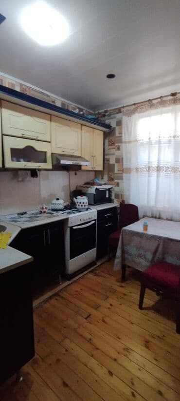 binəqədi gülüstan: Binəqədi qəs. 3 otaqlı, 100 kv. m, Kredit yoxdur, Orta təmir — 8