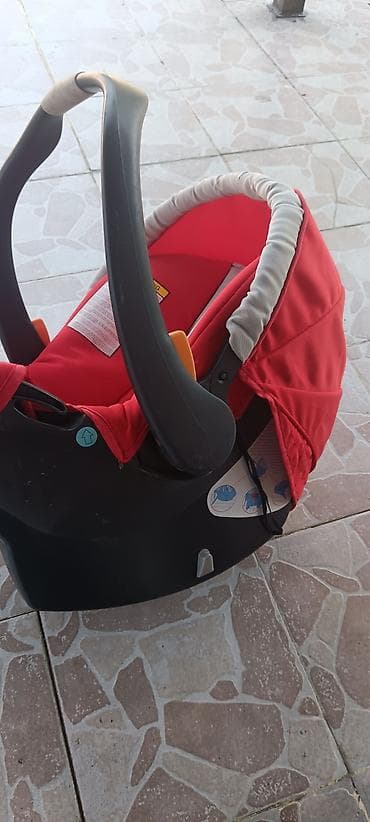 Chicco avtomobil beşik-kreslosu (infant car seat) - Rəng: qırmızı -