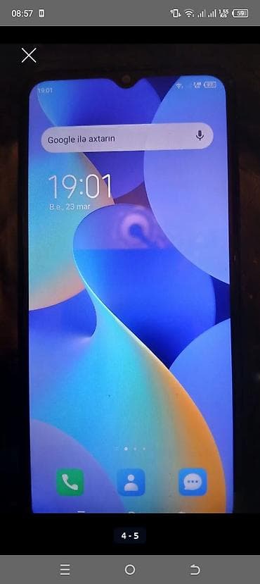 Smartfon.qiymet.sondu.hec.bir.problemi.yoxdu. - Ekran: tam ekran