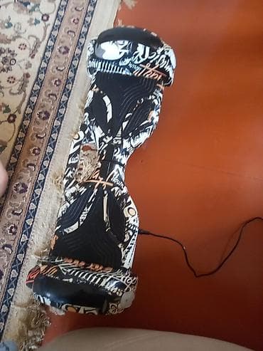 electro gitara: Elektrikli hoverboard (segway) – ikitəkərli, özünü tarazlayan skuter — 1