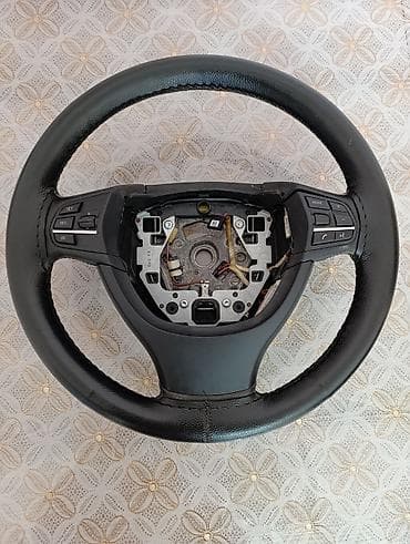 bmw acar: F10 sükan çarxı – çoxfunksiyalı - Material: dəri üzlüklü sükan — 1