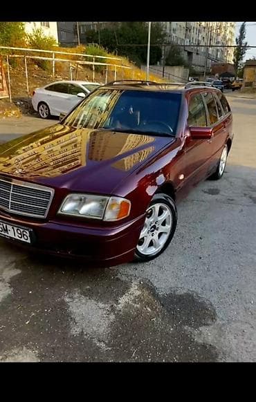 mersedes qapı: Mercedes-Benz C-Class: 2.2 l | 2000 il Universal — 3