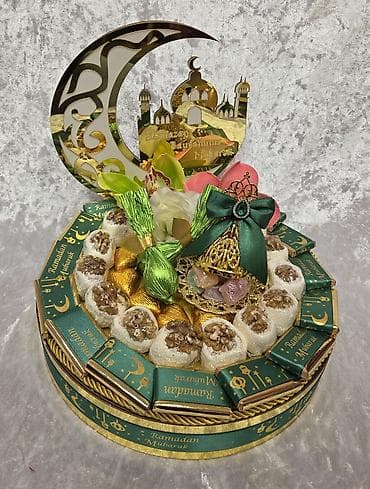 tulpan gul: Hədiyyə səbəti, rəng - Qızılı — 2