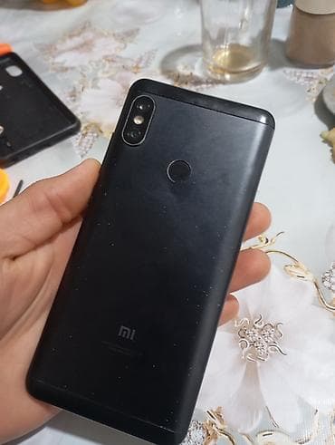 mini wifi router: Xiaomi Mi5, 64 GB, rəng - Qara, 
 Barmaq izi — 2