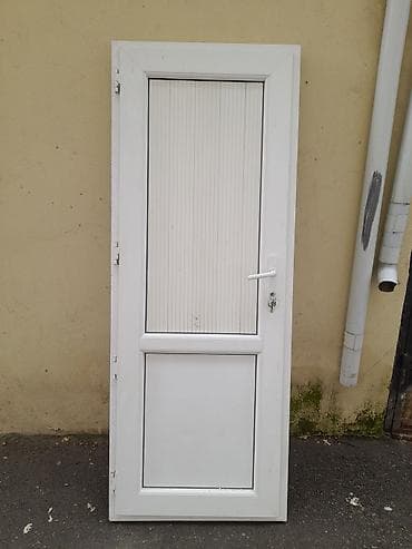 PVC giriş/qapı paneli - Material: ağ rəngli PVC profil -