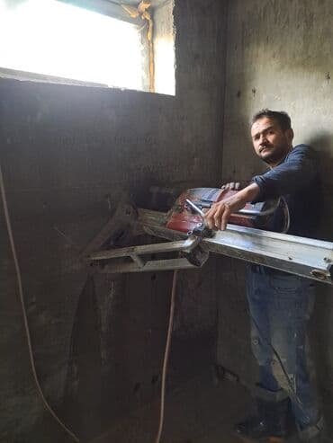 w210 qapi: Beton kəsimi və deşmə xidməti - Armaturlu beton, monolit — 1