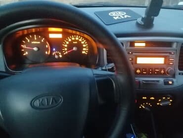 кызыл кия такси: Kia Pride: 1.5 л | 2006 г. Седан — 2