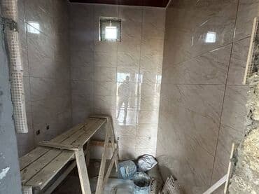 Куплю дом: Cantəpədə həyət evi: •Təmirli •2 otaq •Kürsülü (5 daş) •Laminar döşəmə — 6